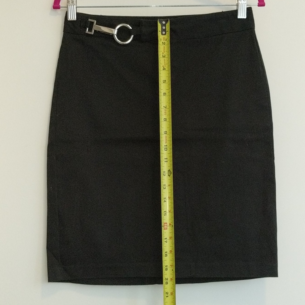 Rampage pencil stretchy skirt front zip closure